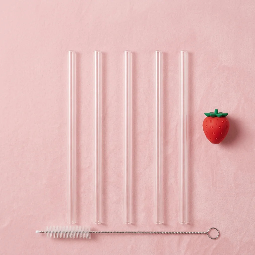 Premium Straw Kit flat lay